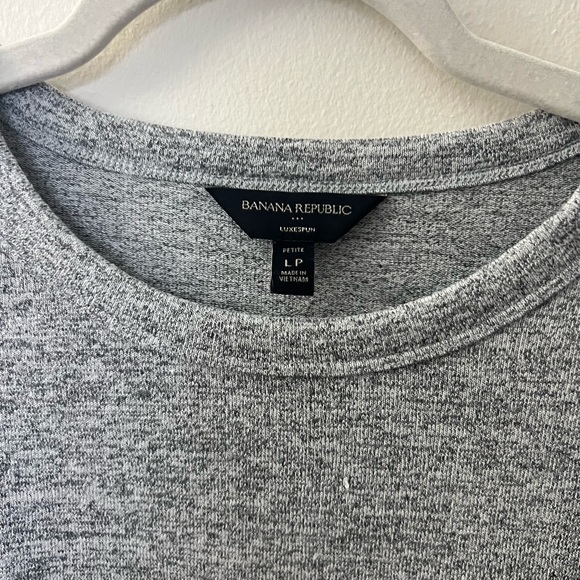 Banana Republic Long Sleeve; Large - Picture 2 of 2